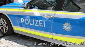 Frau will keine Maske tragen und greift in Augsburg Schuhverkäuferinnen an