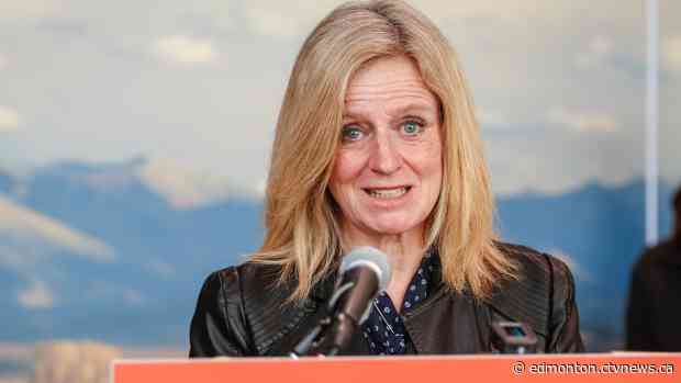 Alberta Opposition calls for mandatory COVID vaccine rules for non-essential business