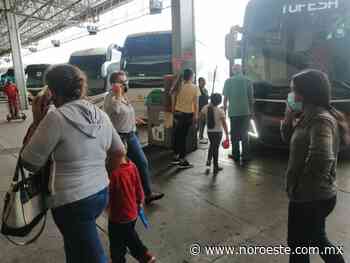 Zenaida iba de Tecate a Acaponeta, pero se quedó varada en Culiacán y ha tenido que dormir en el autobús que viajaba - Noroeste