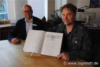 Schauspieler Janek Rieke ist hin und weg von Stades Altstadt - Stade - Tageblatt-online