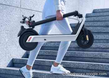 Komeet X9 electric scooter with 100km range from €379
