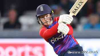 England v New Zealand: Tammy Beaumont crashes 97 as hosts win first Twenty20
