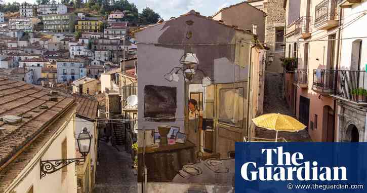 How street art is helping young migrants paint a brighter future in Italy