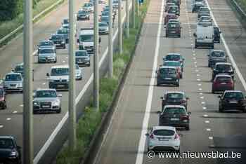 Ongeval in Deerlijk: twee uur file op E17 richting Kortrijk