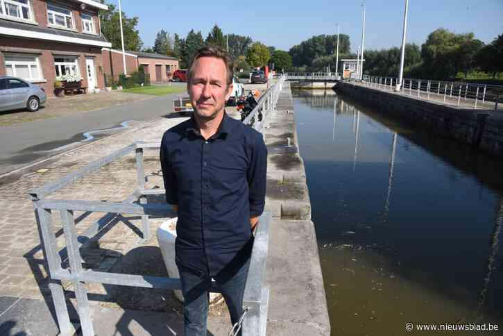 Voor derde zomer op rij drijven er dode vissen op de Dender “en niemand weet hoe dat komt” <BR />