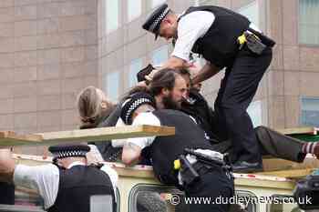 Nearly 500 arrests amid latest wave of Extinction Rebellion protests - Dudley News