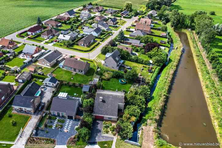 Nieuwe staalnames moeten uitwijzen hoe vervuild Molenbeek is: “We sporen de vervuiler op en doen hem betalen”