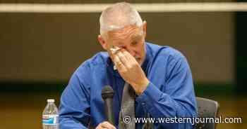 Fed-Up School Board Throws Out Superintendent After He Enforces State Mask Mandate