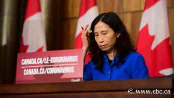 Chief public health officer says Canada could see 15,000 cases daily by October if vaccinations don't increase