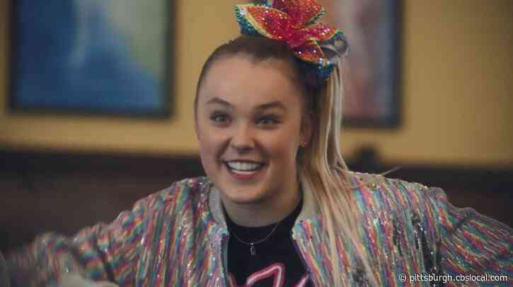 JoJo Siwa Talks ‘The J Team’ And Upcoming Tour: ‘It’s Been A Long 2 Year Break, I’m Ready!’