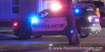 HPD: Female fatally shoots estranged boyfriend in southwest Houston - Houston Chronicle
