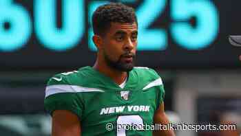 Jaguars sign kicker Kaare Vedvik to practice squad