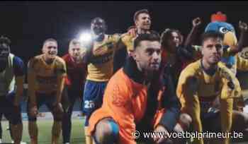 Romeo Davy Gilles zingt het nieuwe clublied van Westerlo: 'Geel & Blauw' - VoetbalPrimeur.be
