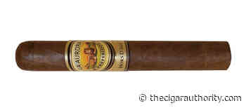 La Aurora Hors d'Age Toro 2020 Cigar Review – - The Cigar Authority