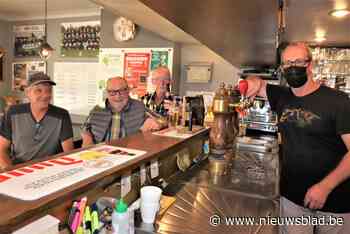 Rustige heropstart in café Den Eikel: “Voorlopig vliegen ze nog niet naar de barkrukken”