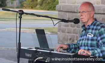 Music for Seniors continues to be a hit with Carleton Place elders - Ottawa Valley News