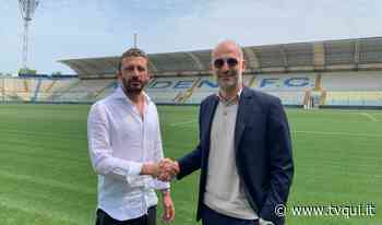 MODENA CALCIO, CON TREMOLADA, SQUADRA AL COMPLETO - Tvqui