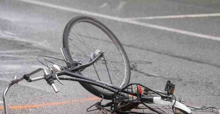 Mannheim:  Beschimpft und vom Fahrrad gestoßen