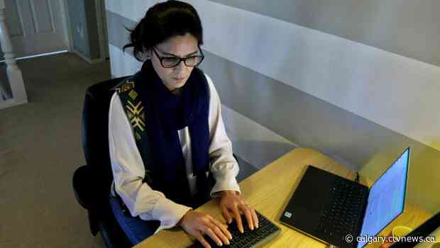 Calgary woman calls on Canada for support as family members were left behind in Kabul