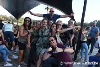 Genieten van zon, muziek en ‘zand in je schoenen’ op Legacy Festival