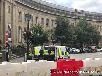 "Wanted man" arrested by Bolton police on Le Mans Crescent - The Bolton News