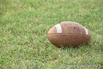 Mahar Football Preview: Kyle Notre, Austin Matthews among senior leaders on young Senators team - masslive.com