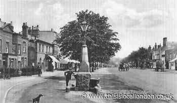Wonderful picture of High Street in Essex early last century
