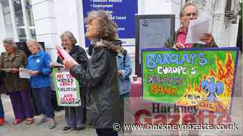 Hackney XR elders call on banks to divest from fossil fuels - Hackney Gazette
