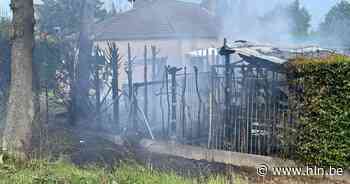 Brand legt twee tuinhuizen van buren in de as in Pittem - Het Laatste Nieuws