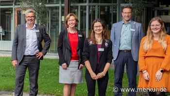 Ausbildungsbeginn im Landratsamt und bei AWISTA - Merkur Online