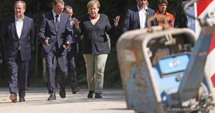 Merkel und Laschet in den Flutgebieten