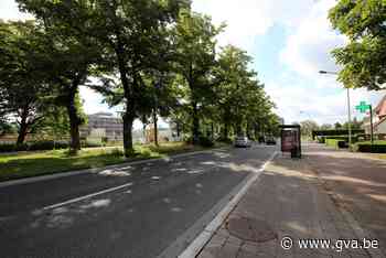 Nieuwe asfaltlaag voor Prins Boudewijnlaan en Boniverlei (Edegem) - Gazet van Antwerpen Mobile - Gazet van Antwerpen