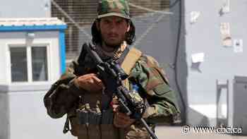 Taliban prevents planes of evacuees from leaving Afghanistan, but it's unclear why