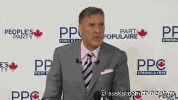 Video shows man egging Maxime Bernier at campaign stop in Saskatoon - CTV News Saskatoon