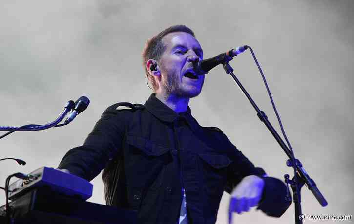 Massive Attack call on government to cut carbon emissions at concerts