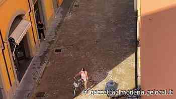 Modena. Via Canalino riapre a metà «Disagi ma era necessario» - La Gazzetta di Modena