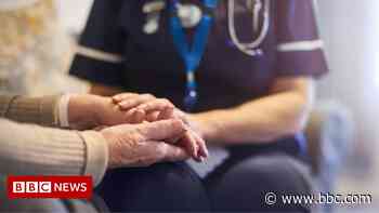 Covid: Visits by carer with suspected coronavirus 'gobsmacking' - BBC News