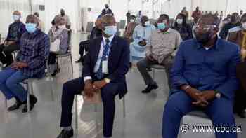 Guinea's army coup leader bars travel for government officials