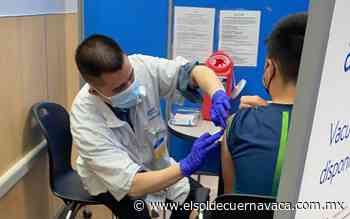 Llevan a niños a vacunarse en California - El Sol de Cuernavaca