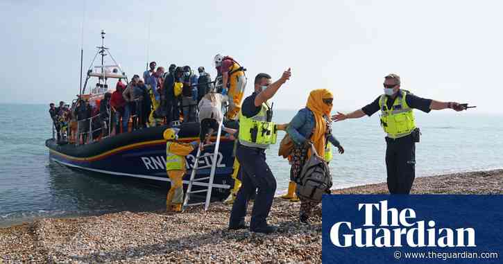 Concern for migrants’ safety as hundreds resume Channel crossings