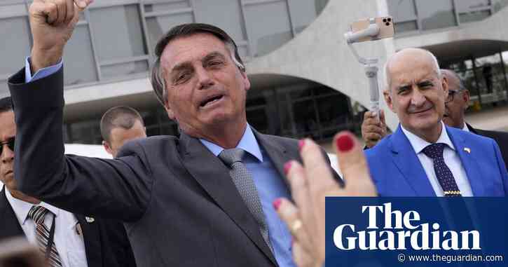 Thousands gather for pro-Bolsonaro rallies as critics fear for democracy