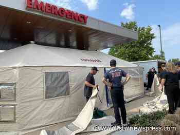 Tents set up outside Stillwater Medical Center | News | stwnewspress.com - Stillwater News Press