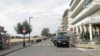 Caorle: tenta di sedare una rissa serale, carabiniere al Pronto soccorso - La Nuova Venezia