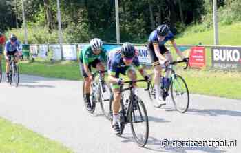 Wielerronde van Dordrecht op zomers parcours De Mol - DordtCentraal - Dordt Centraal