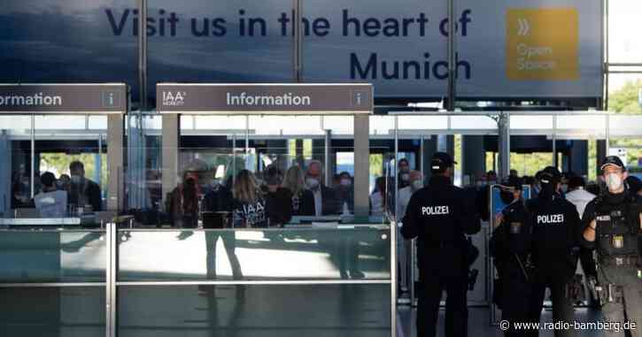 IAA-Gegner blockieren zum Start Autobahnen: Ermittlungen