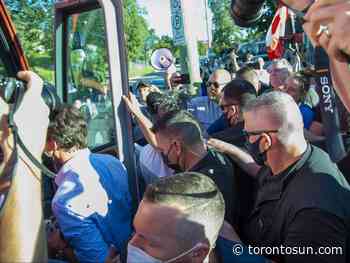 KINSELLA: Many questions unanswered after rocks thrown at Trudeau - Toronto Sun