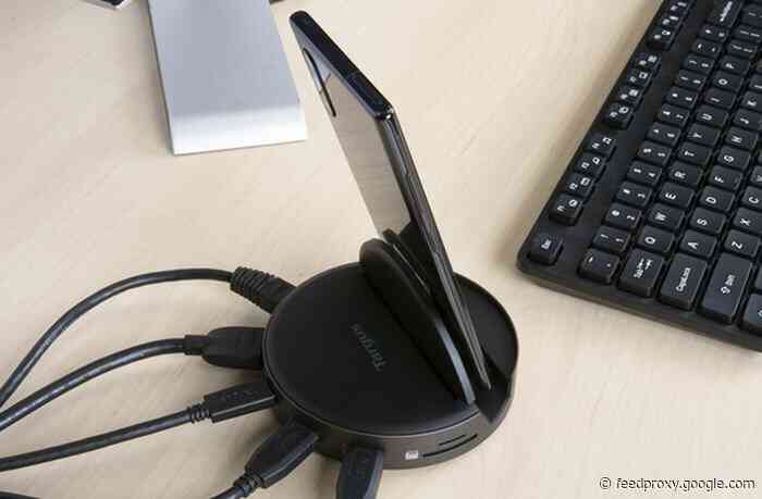 Targus Universal USB-C Phone Dock created in partnership with Samsung