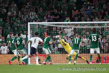 Republic of Ireland duo Gavin Bazunu and Andrew Omobamidele surpass expectations - Dudley News