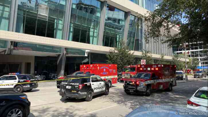 2 dead in murder-suicide at Marriott Marquis in downtown Houston, HPD says - KHOU.com