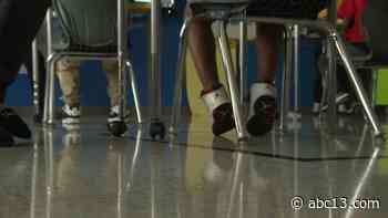 COVID in schools: Houston-area schools have more than 11,500 active COVID-19 cases - KTRK-TV